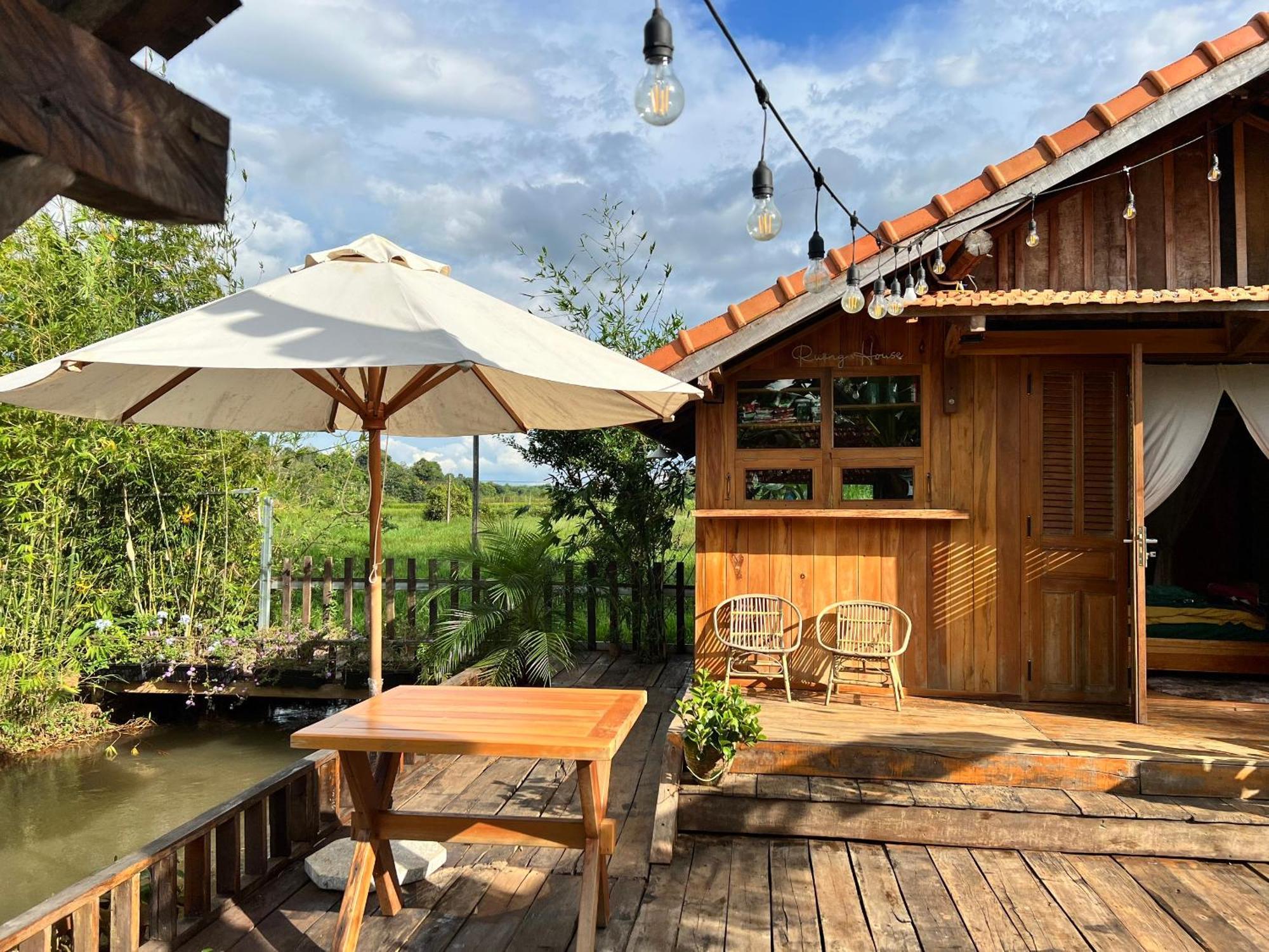 Moc An Nhien Farmstay Pleiku Buitenkant foto